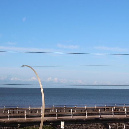 The Headlands Hotel Blackpool Bagian luar foto