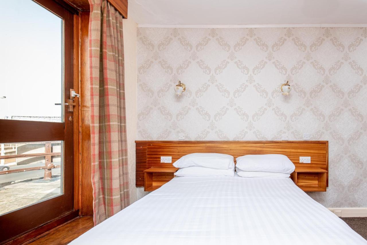 The Headlands Hotel Blackpool Bagian luar foto